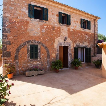 Villa Paula Llombarts Екстериор снимка