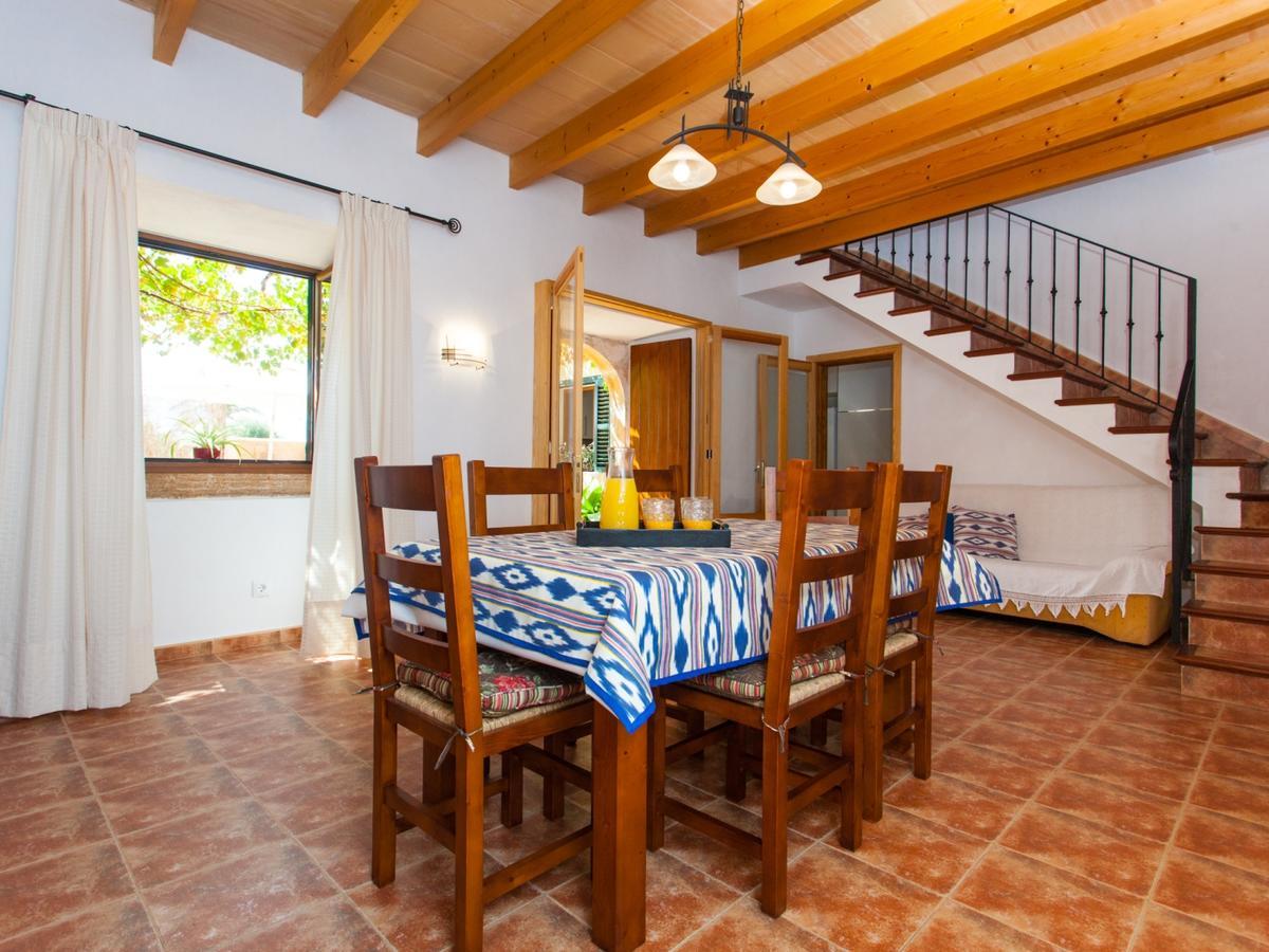 Villa Paula Llombarts Екстериор снимка