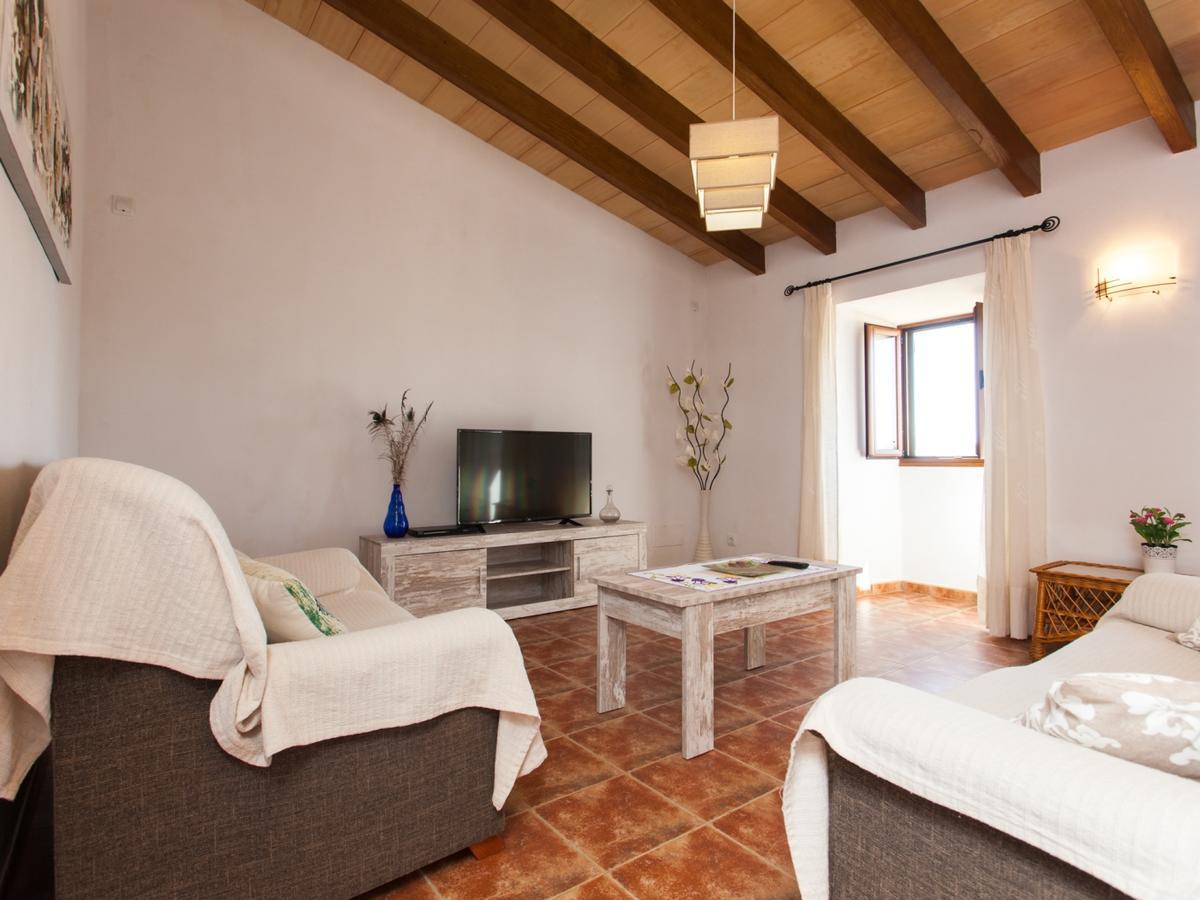 Villa Paula Llombarts Екстериор снимка